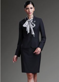 羊絨藏青色知性女套西服